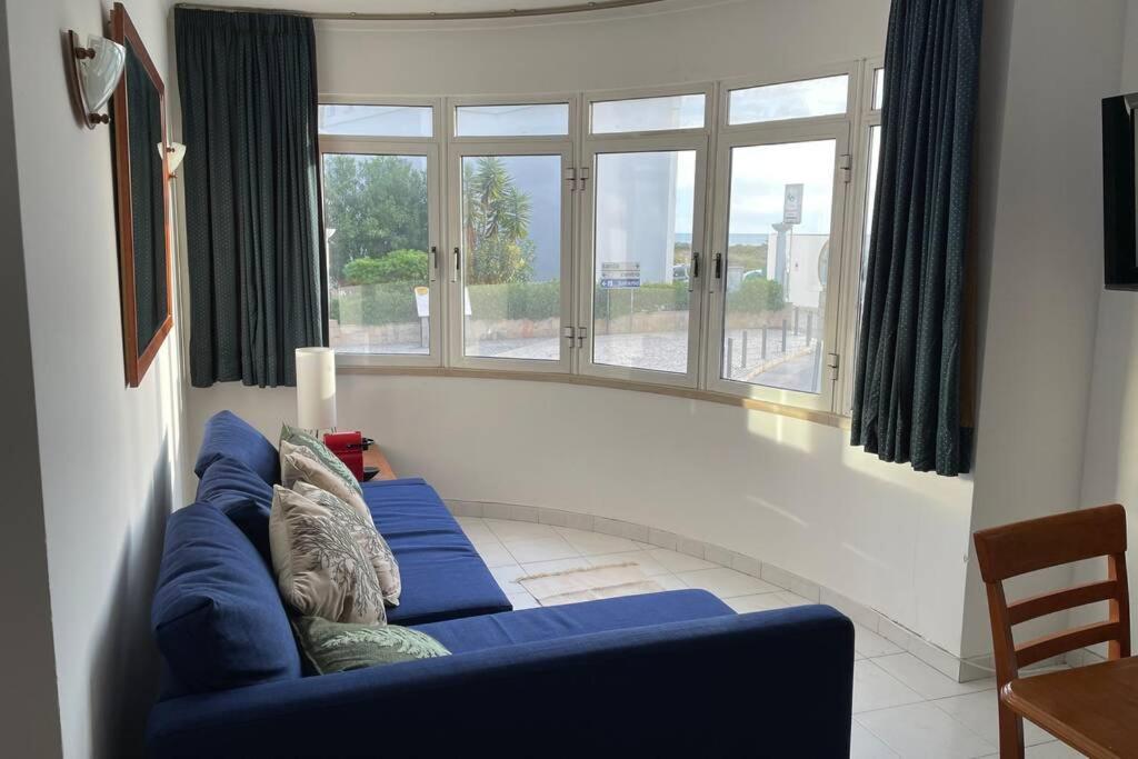 Blue - Beachfront Apartment Armação de Pêra Buitenkant foto